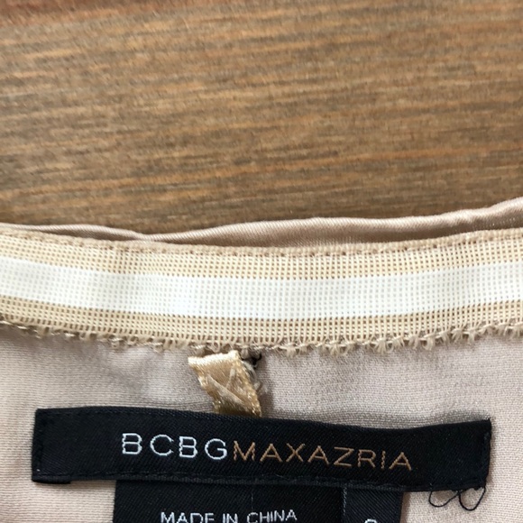 Dress - Picture 3 of 4